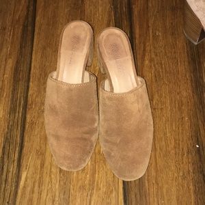 Madewell “walker” suede mules - barely worn
